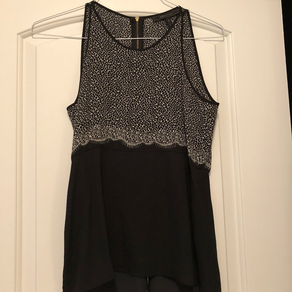 Black and White Lace Print Back Zip Slit Top